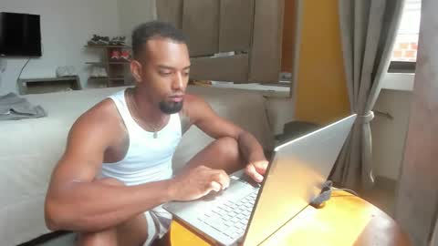 11inchesblackcock live stream