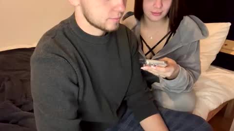 2hot1love live stream