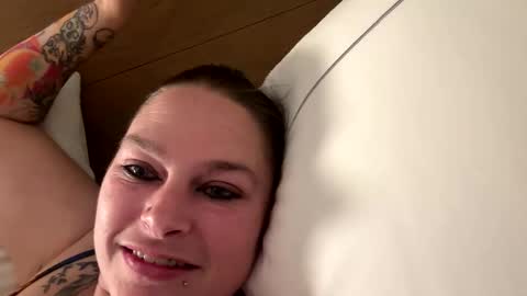 69buckets69 stream preview