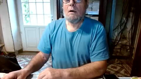 _123_voyeur_ stream preview