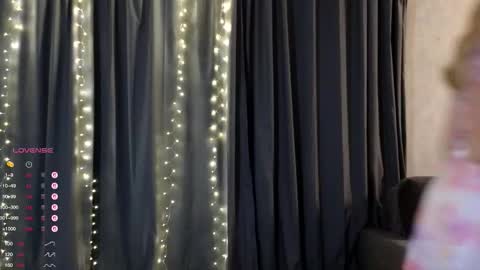 _chloenovel_ live stream