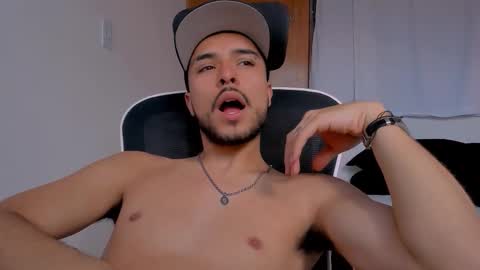 _dilan__ stream preview