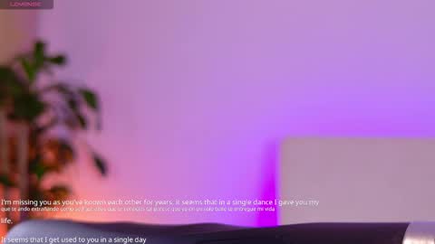 _emilymoon_x stream preview