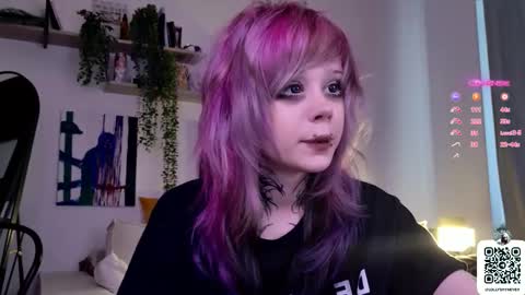 _lollyshy_ stream preview