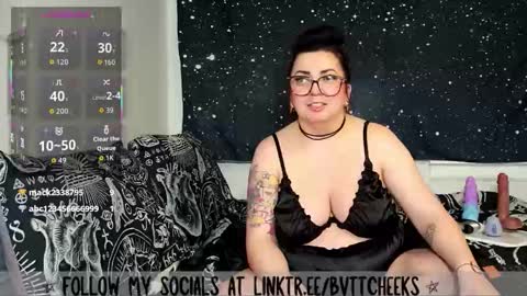 _sqwerty stream preview