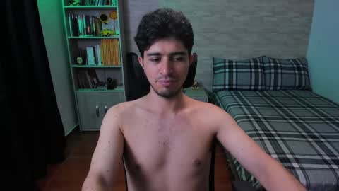 aaron_paul_ live stream