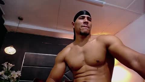 adam_fit19cm live stream