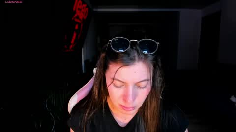 adela_parker live stream