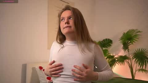 agattha_mir stream preview