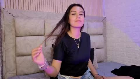 alahiasweet1 stream preview