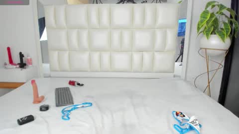 alhana_pulidoo stream preview