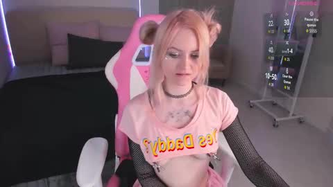 alice_bluue live stream