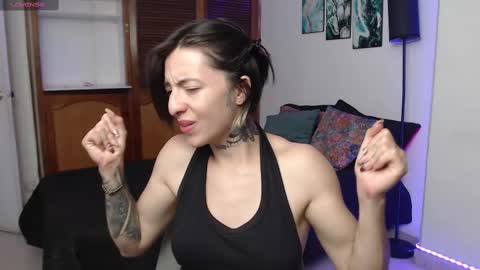 alicee_logan_ stream preview
