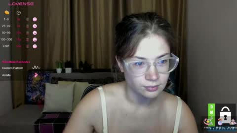 alicia_folow stream preview
