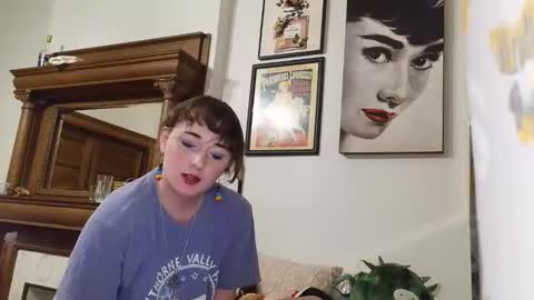 alientgirl stream preview