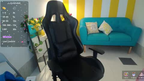 alina09_ stream preview