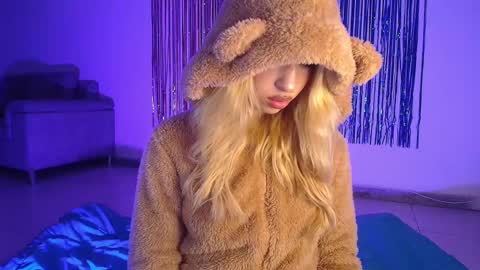 alina_lee_t stream preview