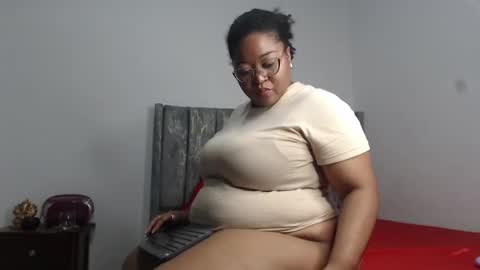 alisha_charm1 stream preview