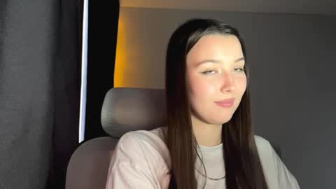 alitalapre stream preview