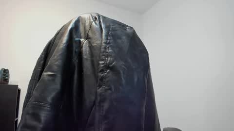 alphagodleatherking92 stream preview