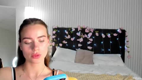 ameli_povilainn stream preview