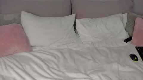 amelydoll18 stream preview