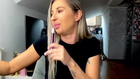 amyroberta92 stream preview