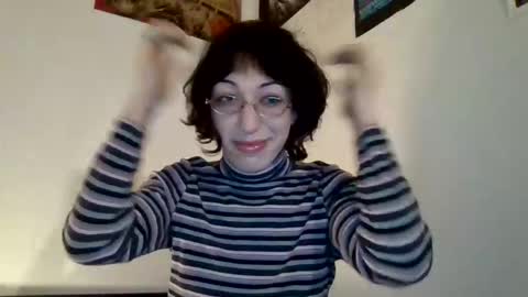 angel_harvey stream preview