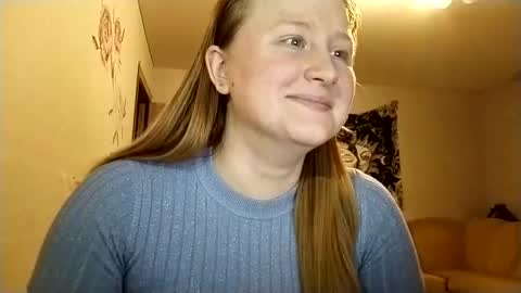 anika_lipps stream preview