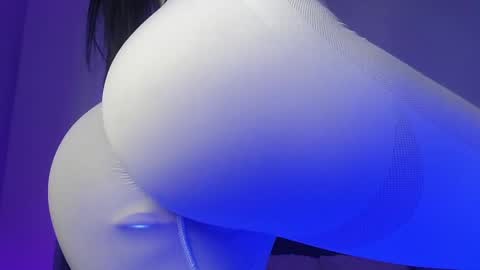anne_colucci stream preview