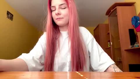 annellemaccarone stream preview