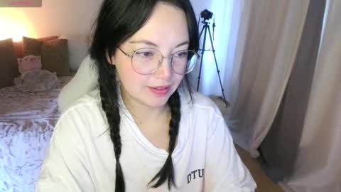 annie_swan_18 stream preview
