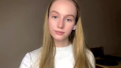 antionettepulgarin stream preview