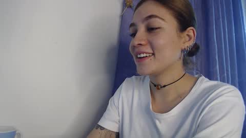 antonia0824 stream preview