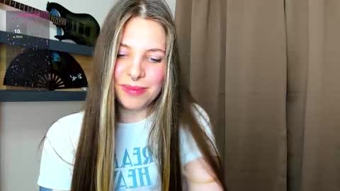 anya_seven stream preview
