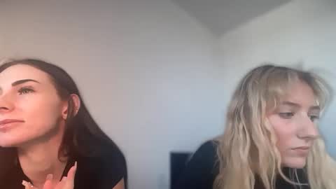 ariaellis2 stream preview