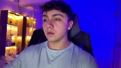 aron__cooper stream preview