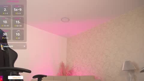 ashleyyfox_ stream preview