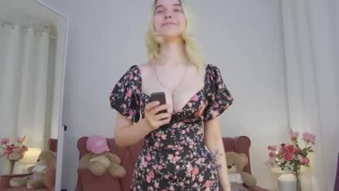 ashly_cherry stream preview