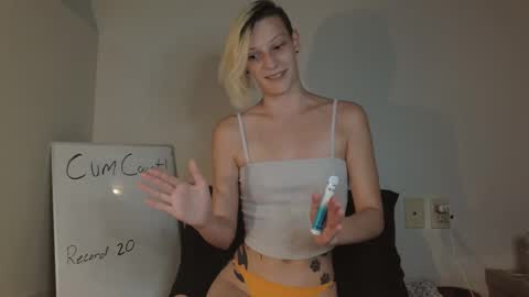 ashquartz stream preview