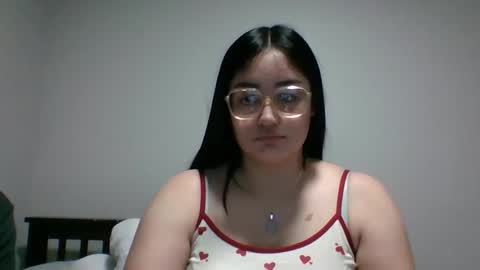 aura_mom live stream