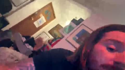 aussie_surf_dude stream preview