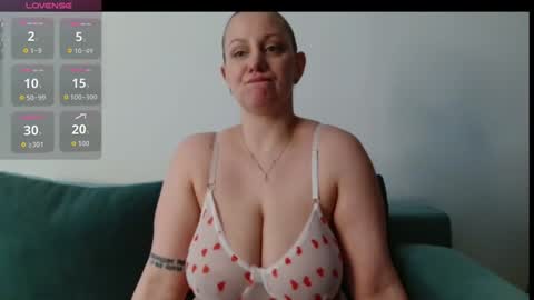 avery_wilson stream preview