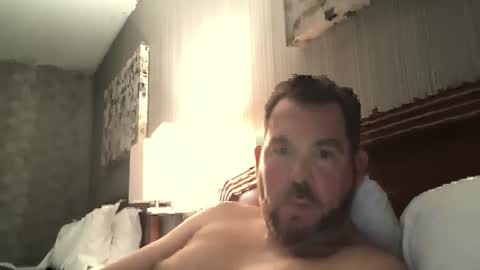 backofyourholes live stream