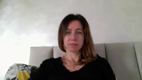 bellacharm_25 live stream