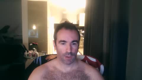 bensince1984_ stream preview