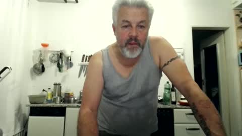 berg_boy stream preview