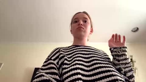 blondeshavemorefun123 stream preview