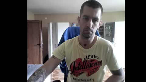 blue_eyed_wolf live stream