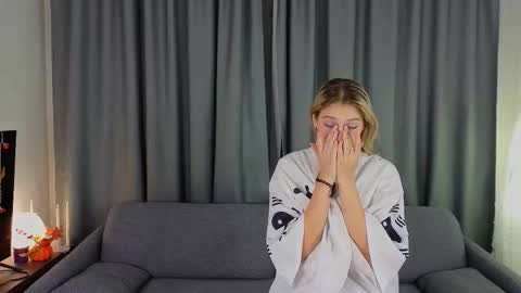 blushvenom live stream